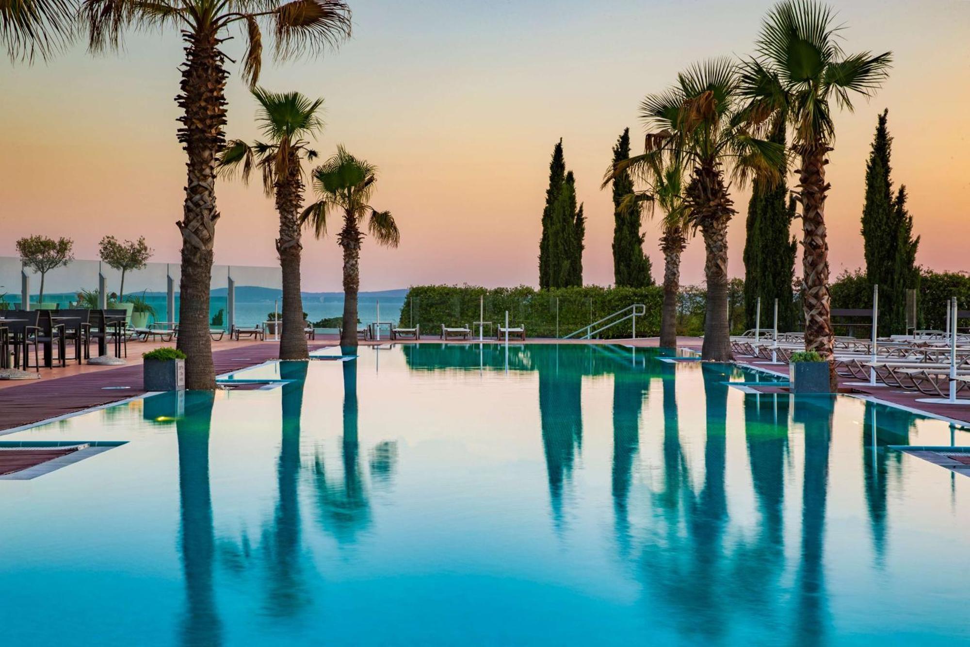 Radisson Blu Resort & Spa Σπλιτ Εξωτερικό φωτογραφία The Dead Sea