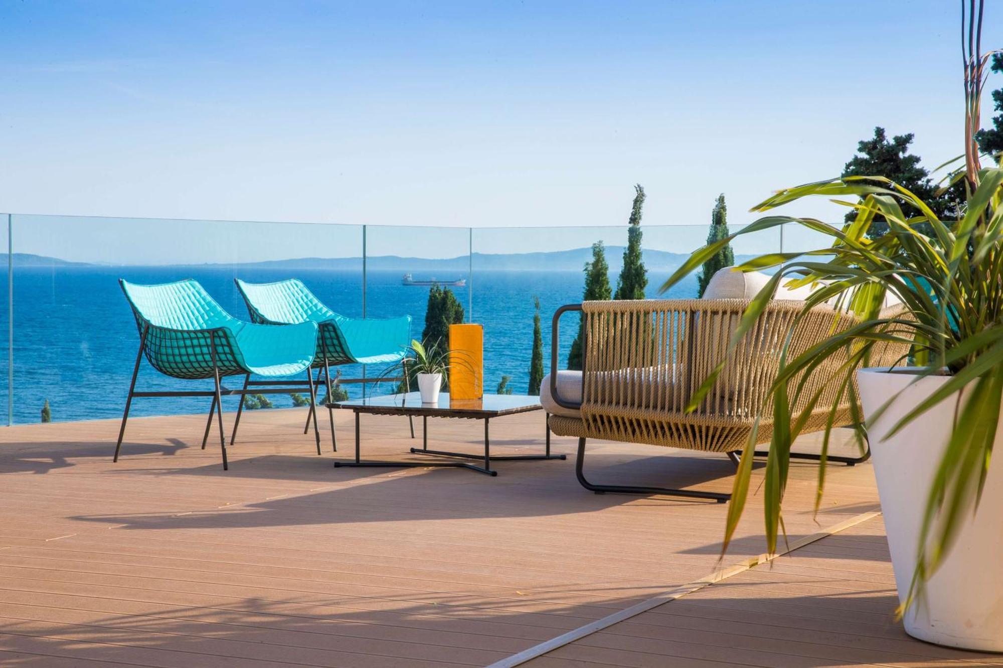 Radisson Blu Resort & Spa Σπλιτ Εξωτερικό φωτογραφία The view from the rooftop