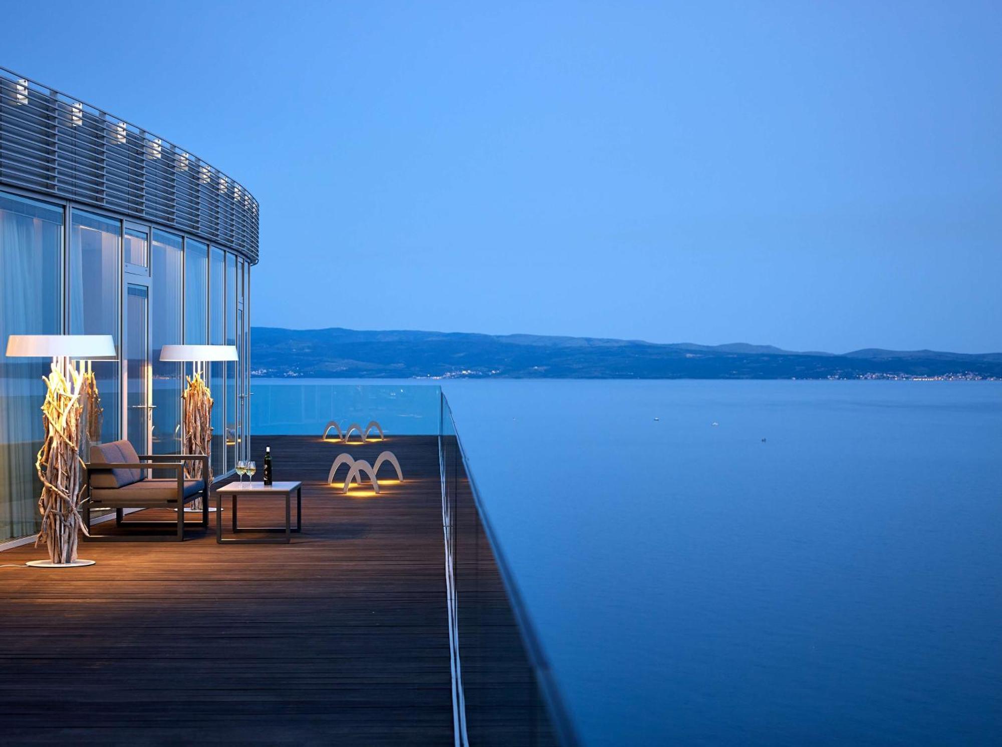 Radisson Blu Resort & Spa Σπλιτ Εξωτερικό φωτογραφία View from the hotel