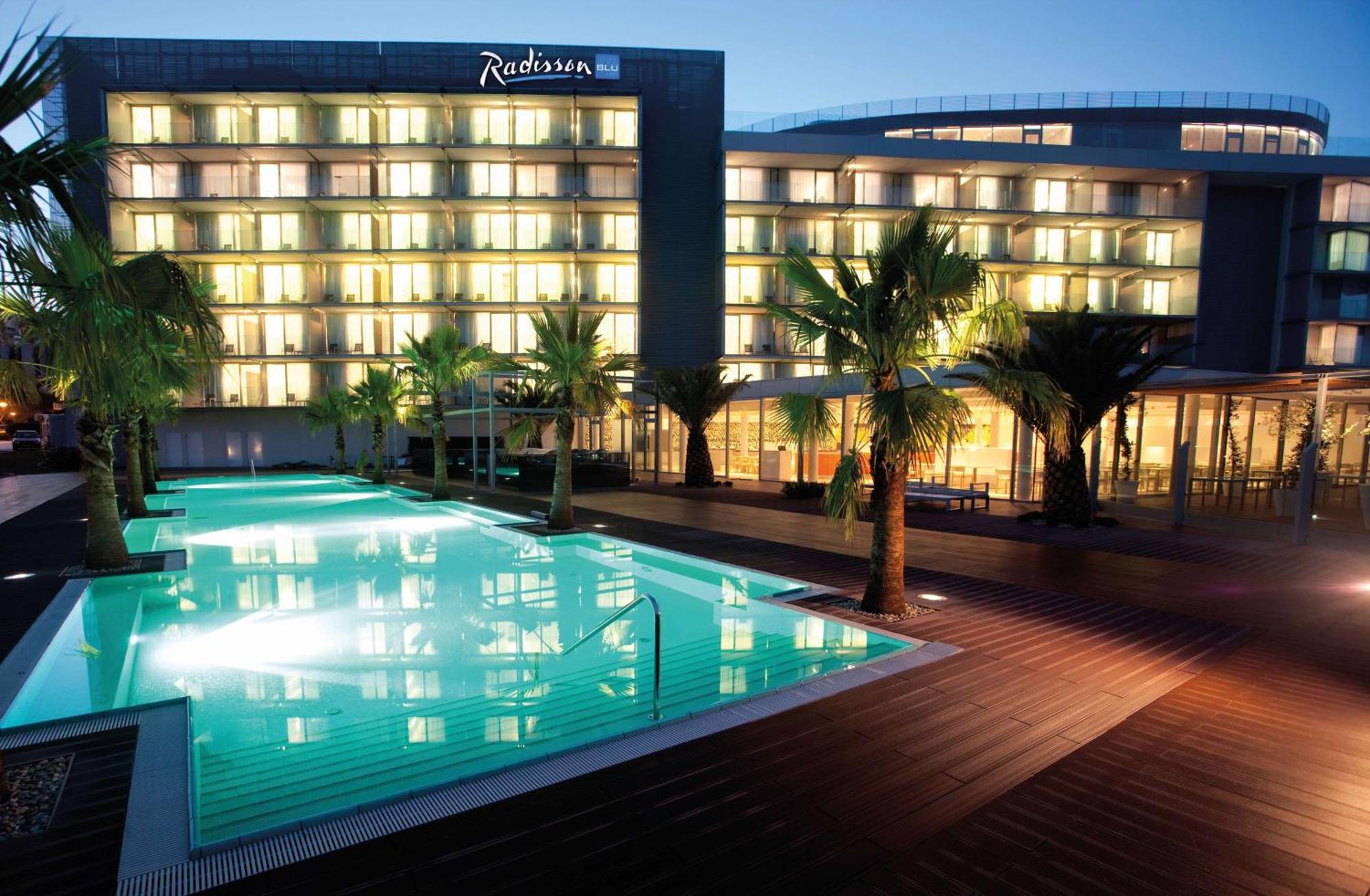 Radisson Blu Resort & Spa Σπλιτ Εξωτερικό φωτογραφία Radisson Blu Resort, Larnaca